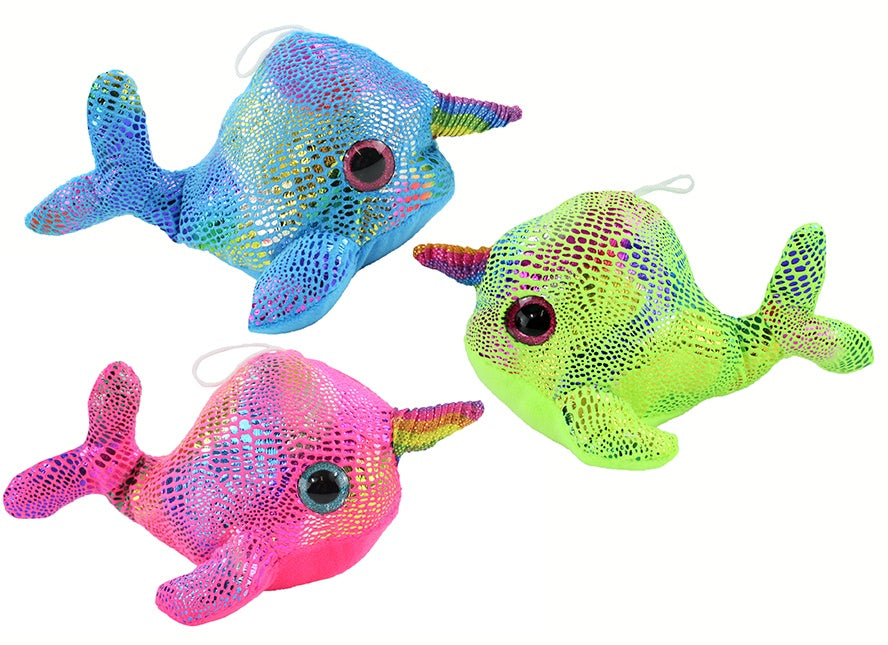 Narwal mit Glitzeraugen, Laserplüsch, 3-fach sortiert, 23 cm