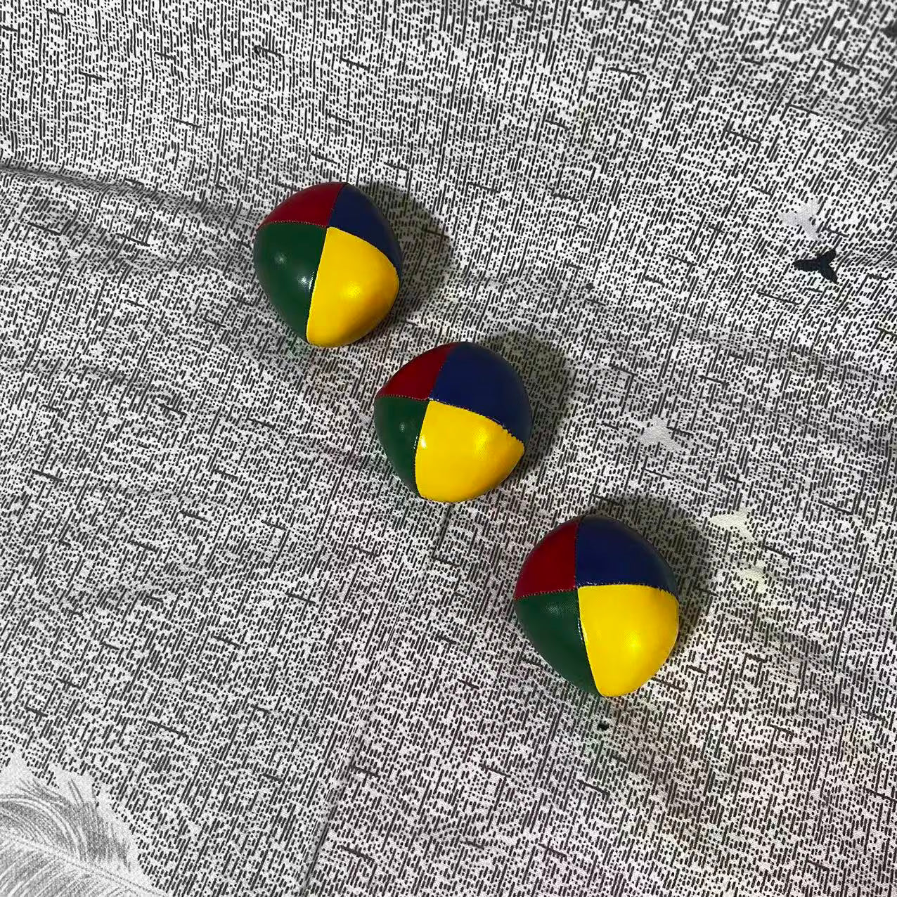 Jonglierball-Set – Leuchtend farbige Akrobatikbälle 3er Set