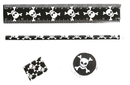 candytoys.ch Schreibset mit Piratenmotiv- 4 teilig candytoys.ch Switzerland